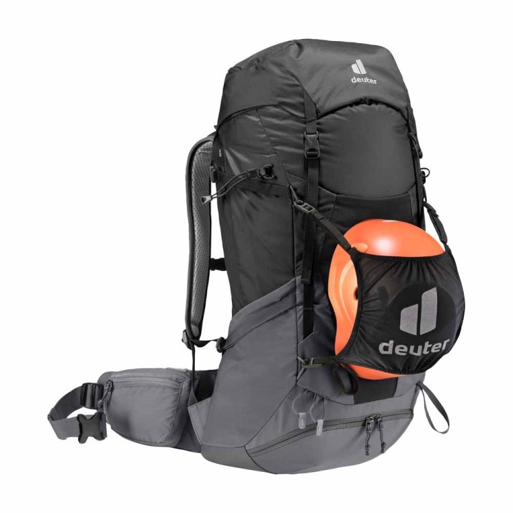 Futura Pro 40 Juodo Grafito Deuter